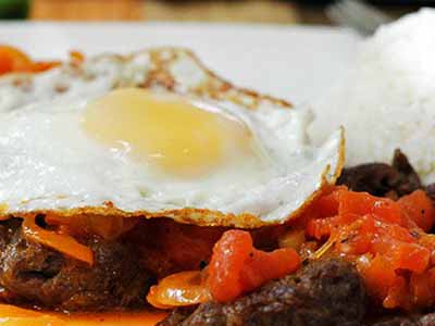 Read more about the article Bistec a Caballo